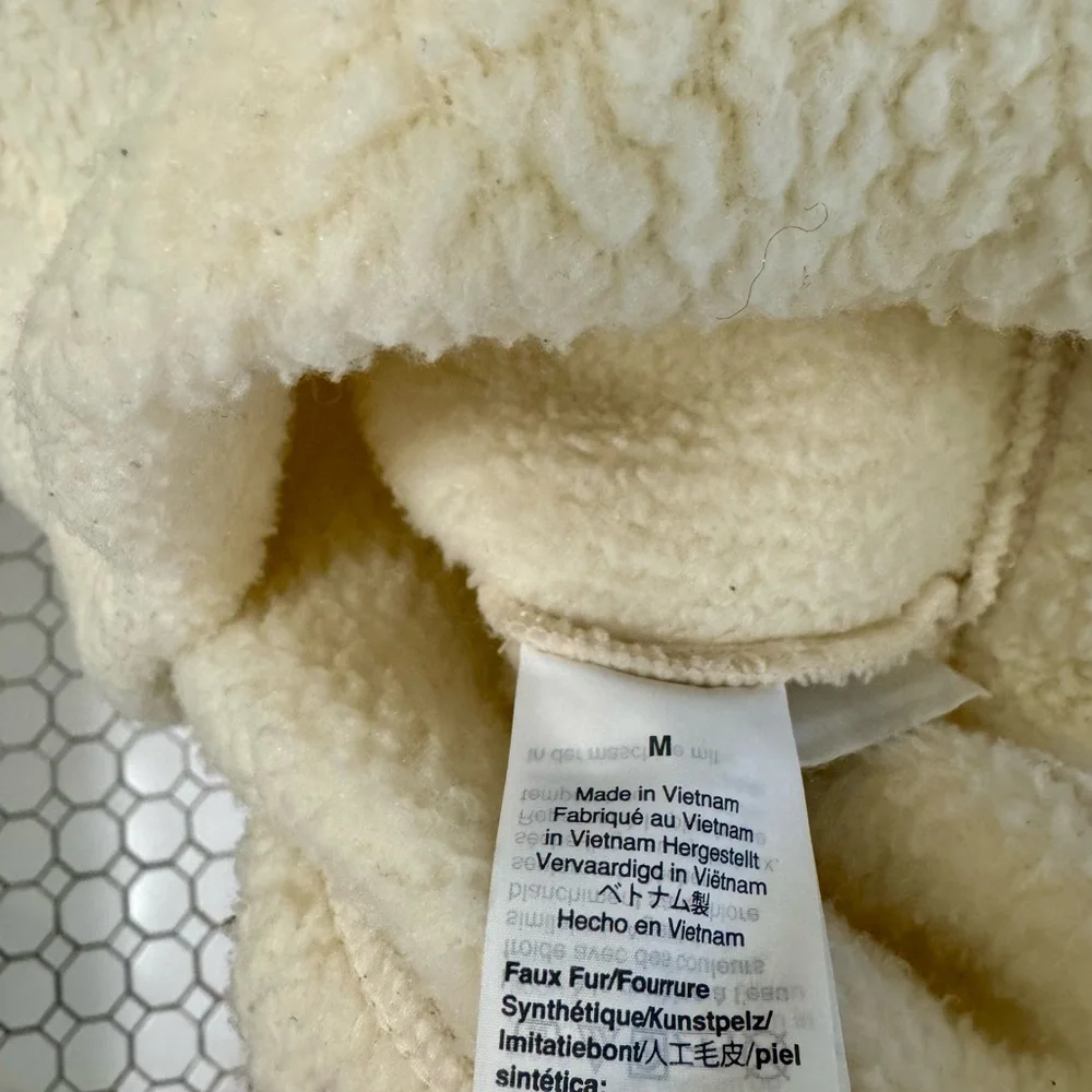 J. Crew Cream Sherpa Pullover Fleece with Blue Accents - Picture 5 of 6